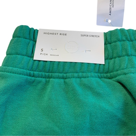 🆑AE Fleece Heritage Boyfriend Jogger Green Size Small - Picture 5 of 9
